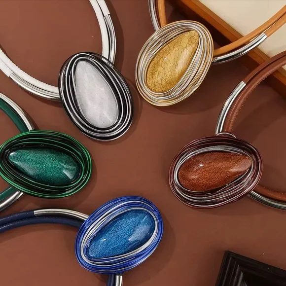 Sapphire Glow Spiral Pendant Necklace with Matching Earrings - Picture 3 of 3